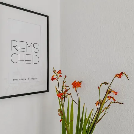 Gross - Modern - Nah An Koeln- Luxurioese Fuer 8 Personen In Remscheid