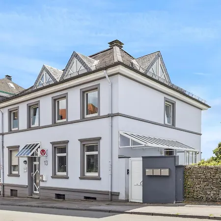 Apartmán Gross - Modern - Nah An Koeln- Luxurioese Fuer 8 Personen In Remscheid