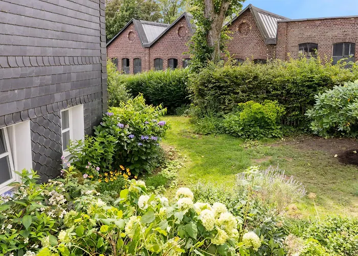 شقة Gross - Modern - Nah An Koeln- Luxurioese Fuer 8 Personen In *