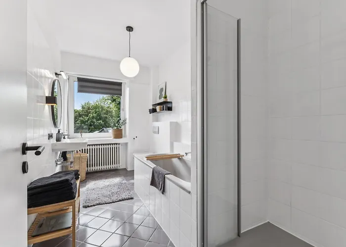 شقة Gross - Modern - Nah An Koeln- Luxurioese Fuer 8 Personen In *